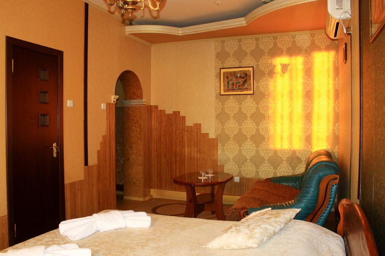 Argo Hotel Liov Exterior foto