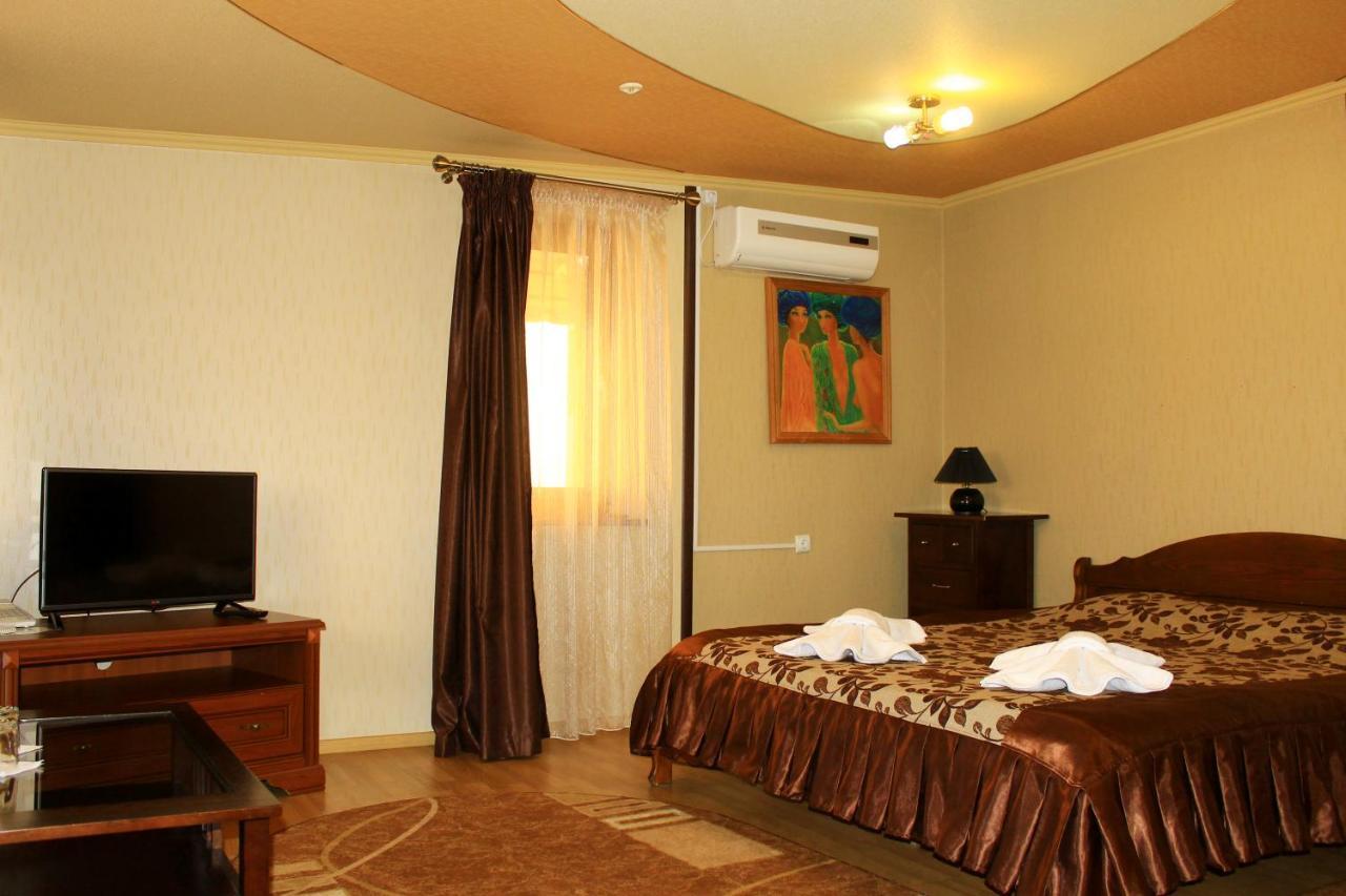Argo Hotel Liov Exterior foto
