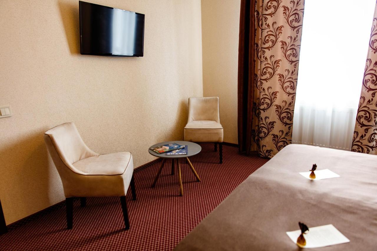 Argo Hotel Liov Exterior foto